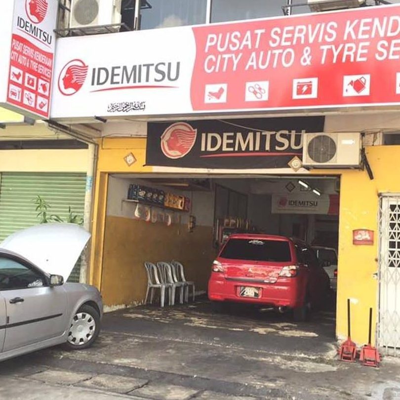 bengkel membaiki kereta keong