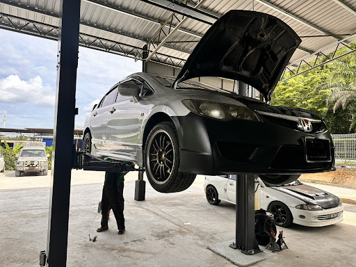 RaceArt Performance Service Center RAUB