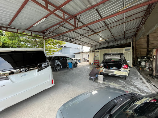 HS TOP AUTO SERVICE CENTRE