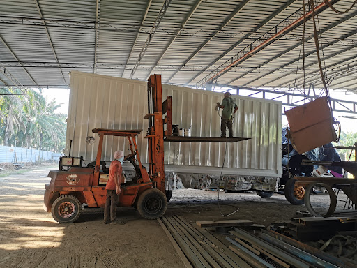 KIN KUN VEHICLE BODY