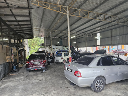 Bengkel Membaiki Kereta AzizahAzir