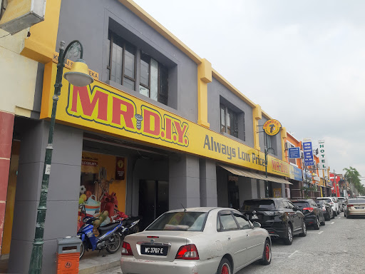 Mr. DIY ( Bukit Permata, Lumut, Perak )