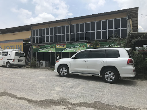 Chia Hardware & Timber Sdn Bhd
