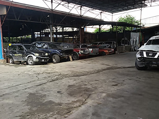 Bengkel Soon Lee (LDU) Sdn. Bhd. Lahad Datu, Sabah, Malaysia
