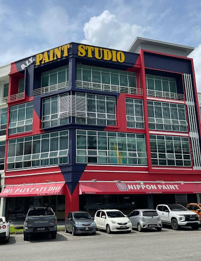 DIY PAINT STUDIO
