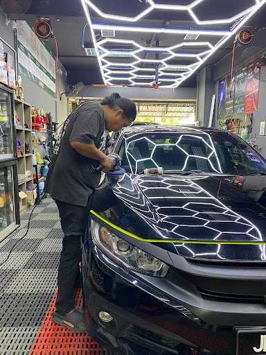 68 Garage Mukah