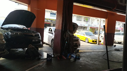 Dunia Auto Garage
