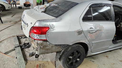 S&S Bengkel Cat & Ketuk.