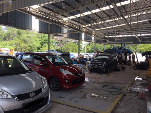 Perodua Kemaman Body & Paint