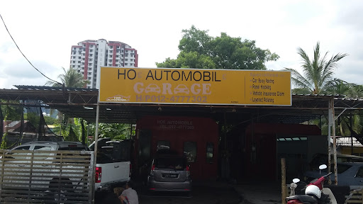 Hoe Automobile Garage