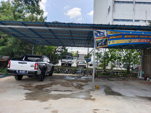 Bengkel Cat @ Ketuk Kereta