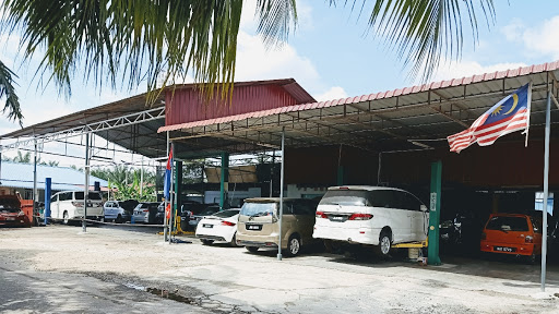 Bengkel Kereta Alam Biru