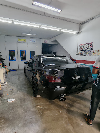 Cat Kereta Danny Auto Spray