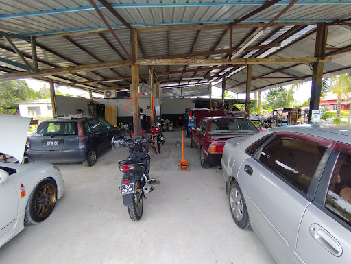 Bengkel Dollah Autoworks