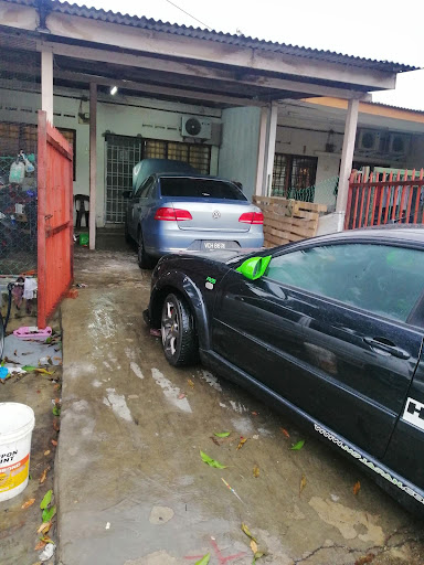 AREWAK GARAGE