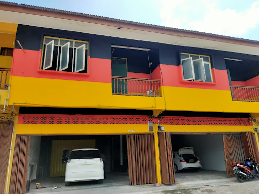 German Body Work Specialist (PAKAR CAT & KECANTIKAN KERETA KELANTAN)